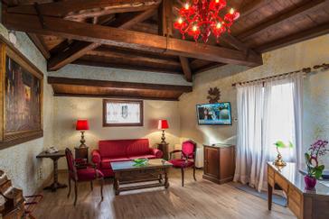 Hotel La Fenice et des Artistes | Venice | Galleria 10