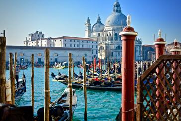 Hotel La Fenice et des Artistes | Venice | Galleria 66