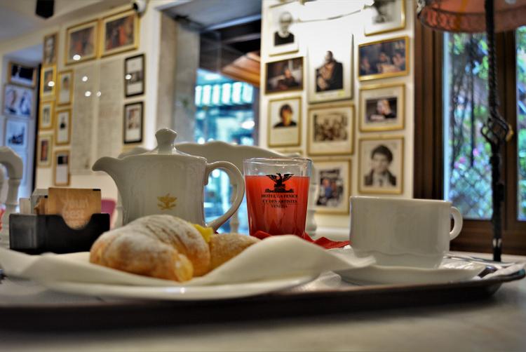 Hotel La Fenice et des Artistes | Venice | 9