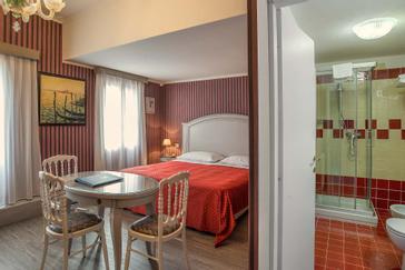 Hotel La Fenice et des Artistes | Venice | Galleria 24