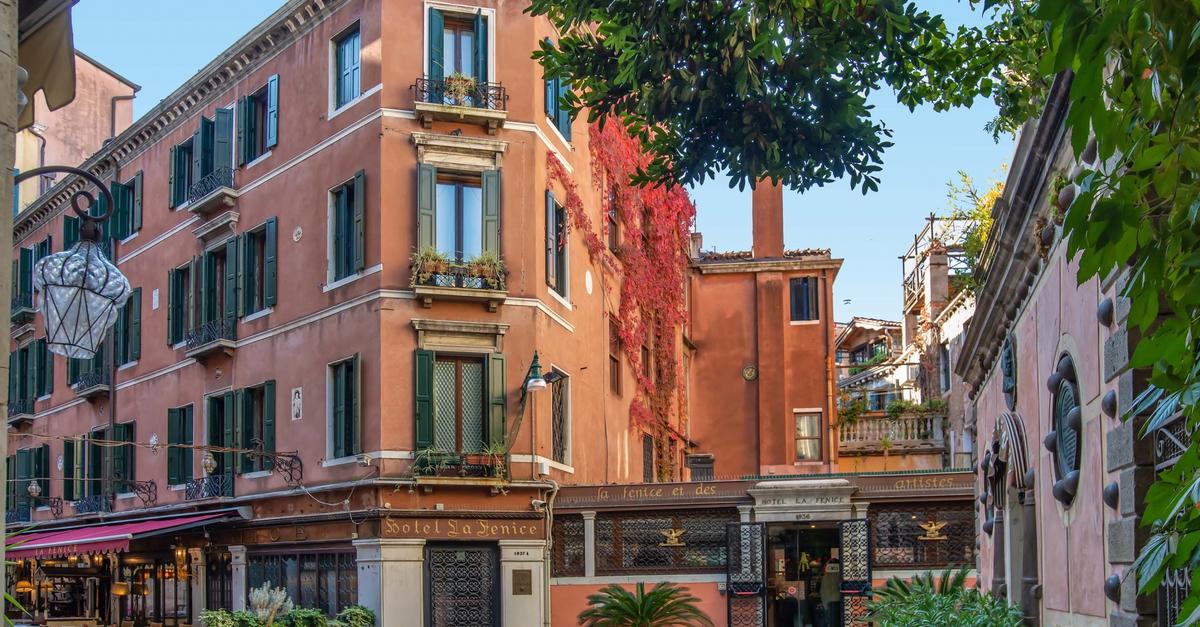Hotel La Fenice et Des Artistes — 30124 Venezia VE