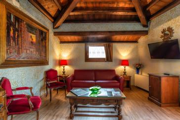 Hotel La Fenice et des Artistes | Venice | Galerie 65