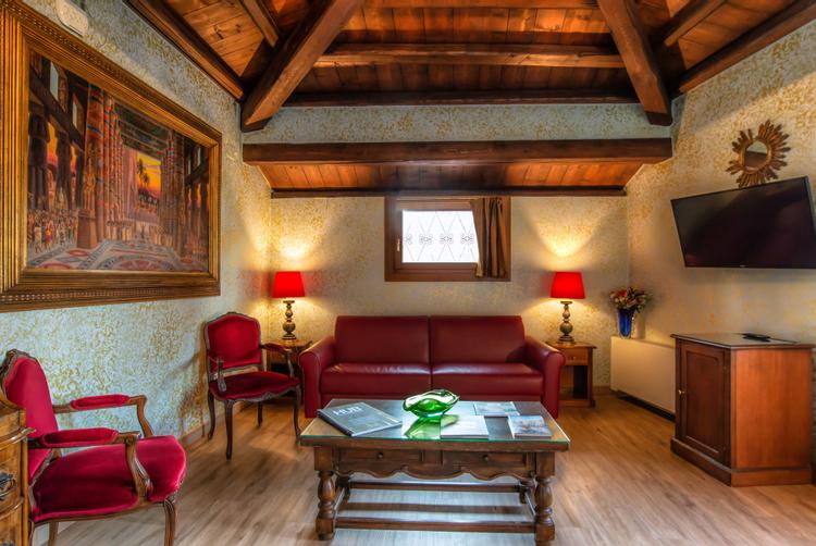 Hotel La Fenice et des Artistes | Venice | 40