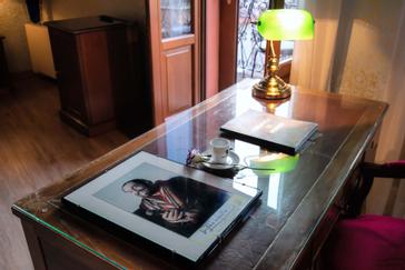 Hotel La Fenice et des Artistes | Venice | Galerie 70