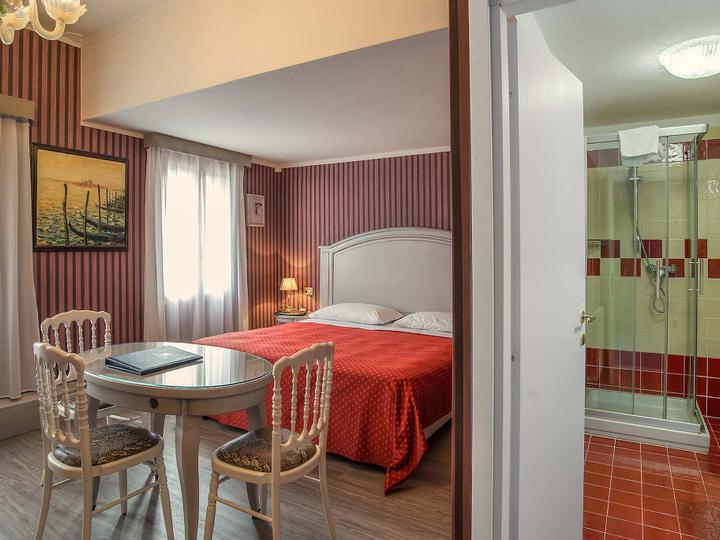 Hotel La Fenice et des Artistes | Venice | 11