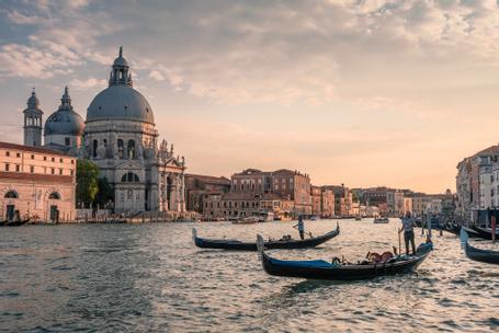 Hotel La Fenice et des Artistes | Venice | More than just a stay